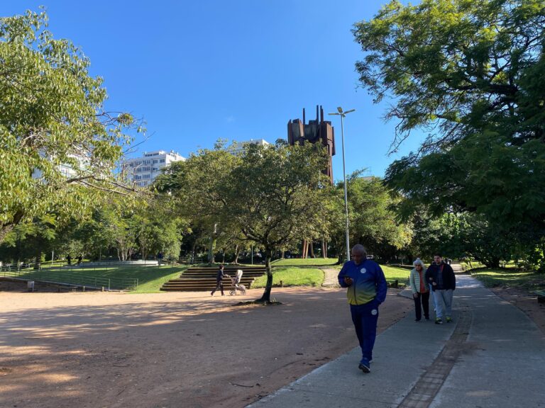 porto-alegre-registra-recorde-de-frio-nesta-sexta-feira-(30)