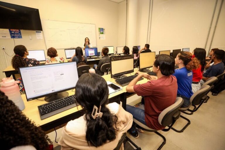 universitarios-podem-validar-horas-complementares-com-voluntariado-na-cop30