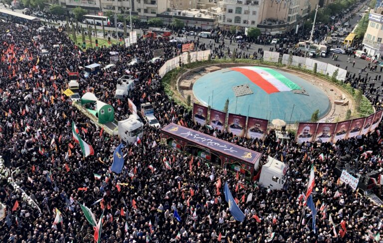 autoridade-iraniana-dada-como-morta-por-israel-participa-de-evento-em-teera