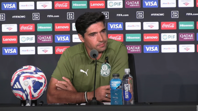 abel-ferreira,-do-palmeiras,-lamenta-morte-de-diogo-jota:-“e-inacreditavel”