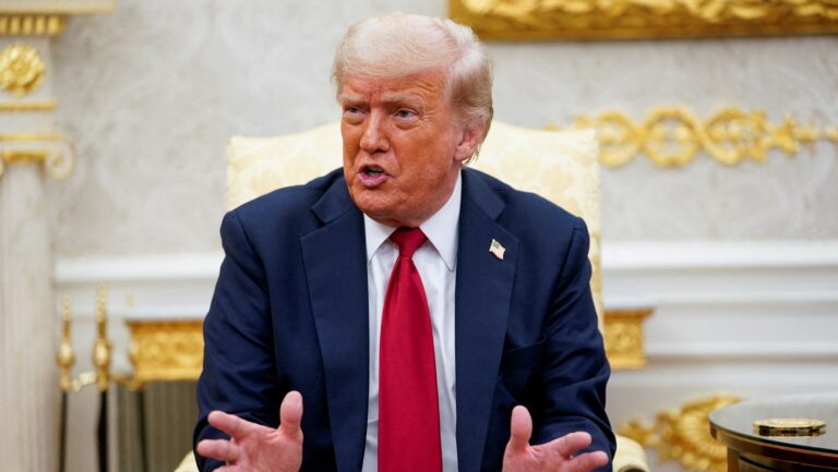 trump-vai-aumentar-venda-de-ia-para-aliados-e-afrouxar-regras-ambientais