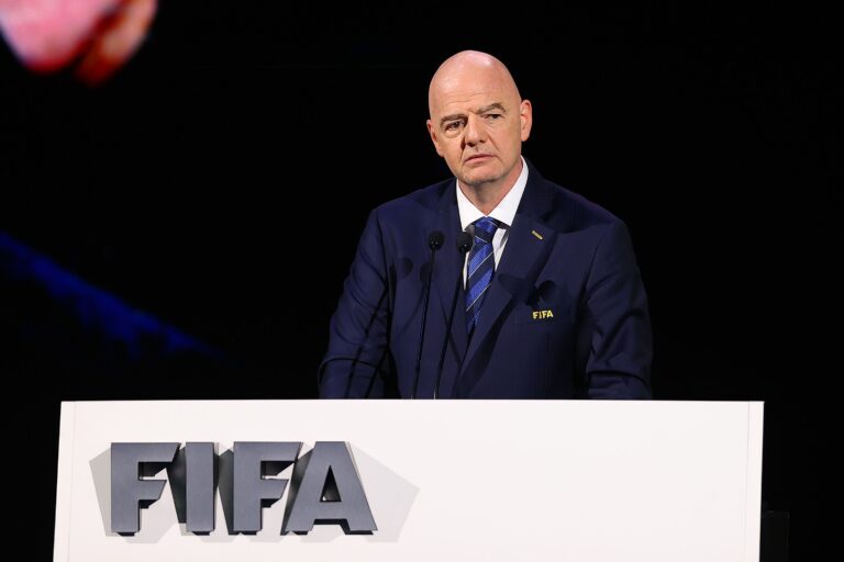 infantino-apoia-arbitra-ameacada-de-morte-apos-polemica-na-leagues-cup