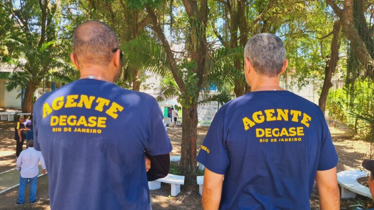 justica-afasta-22-agentes-do-degase-por-associacao-criminosa-no-rj